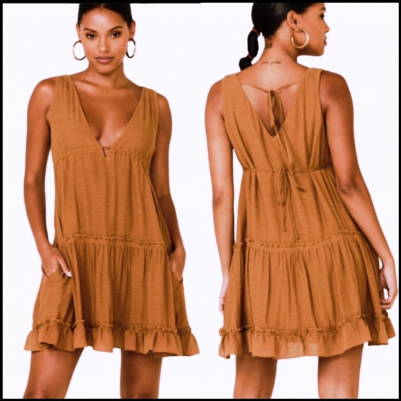 Wishlist Dresses & Skirts - NEW WISHLIST DEEP-NECK BABYDOLL TIERED MINI DRESS in BRONZE/COGNAC
